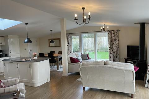Acorn Barn Burdon Lane, Highampton, Beaworthy, EX21 5LX