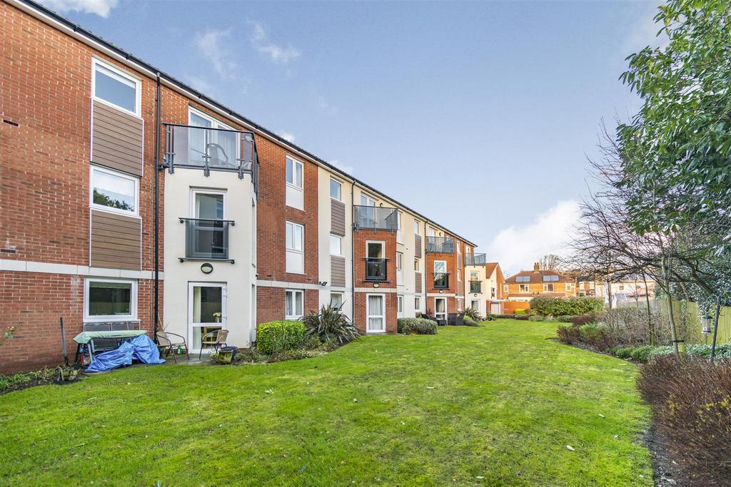 Beckside Gardens.jpg