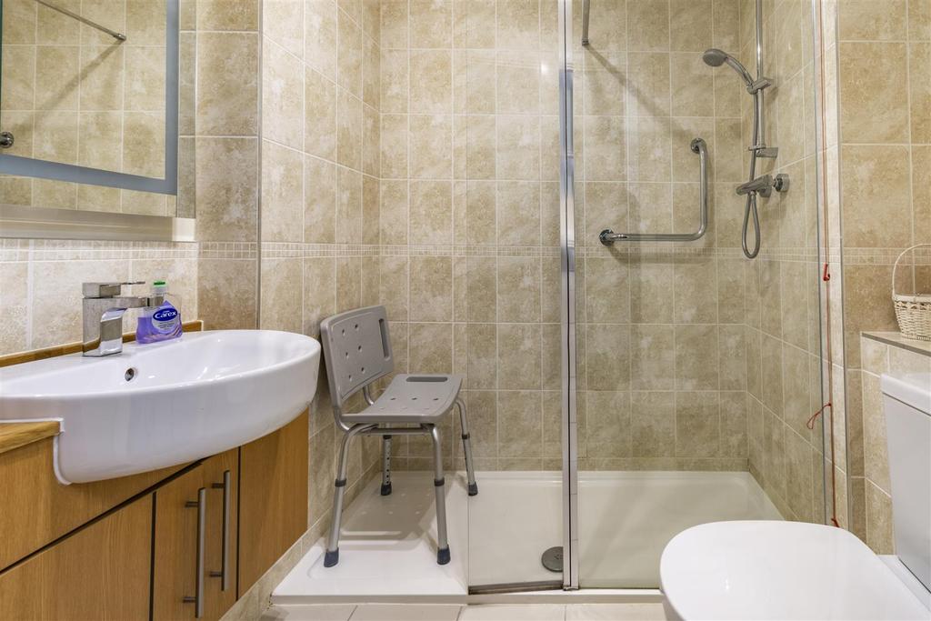 Shower room.jpg