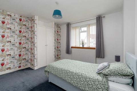 56 Lawson Crescent, South Queensferry, EH30 9JE