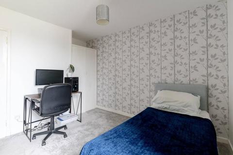 56 Lawson Crescent, South Queensferry, EH30 9JE