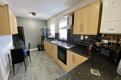 8 Howarth Crescent, Bradford, BD2 1HZ