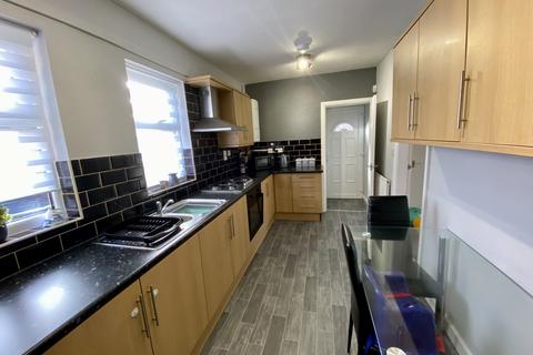 8 Howarth Crescent, Bradford, BD2 1HZ