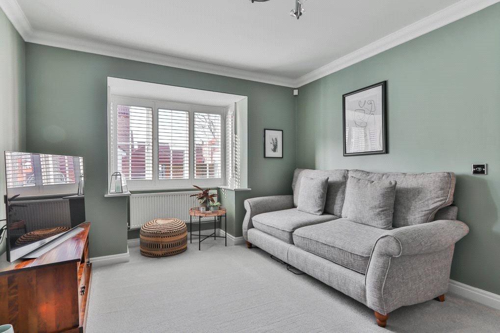 New Forest Way, Kingswood, Hull, HU7 3 bed detached house £230,000