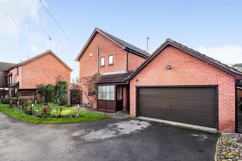 5 Bateson Close, Heslington, York, YO10 5EY