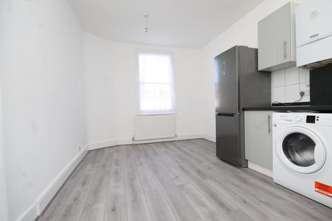 1 bedroom flat to rent, Kitchener Road, Seven Sisters, N17