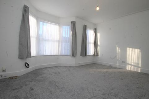 1 bedroom flat to rent, Kitchener Road, Seven Sisters, N17
