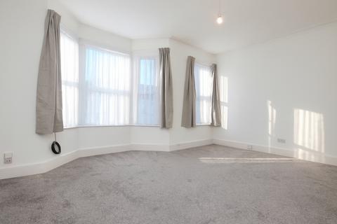 1 bedroom flat to rent, Kitchener Road, Seven Sisters, N17