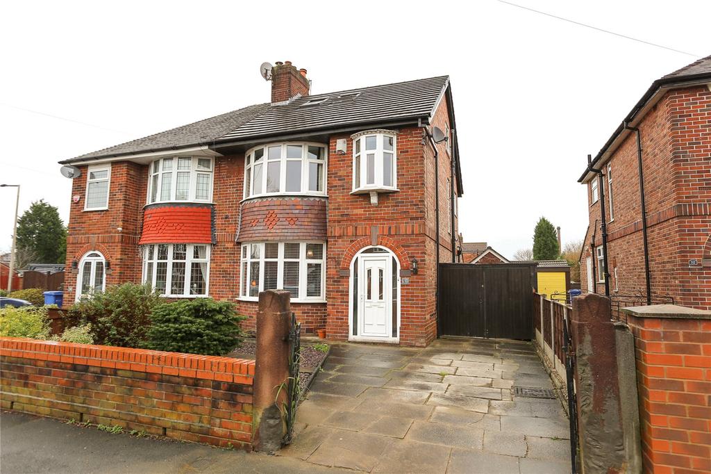 Broadstone Hall Road North, Heaton Chapel, Stockport, SK4 4 bed semi
