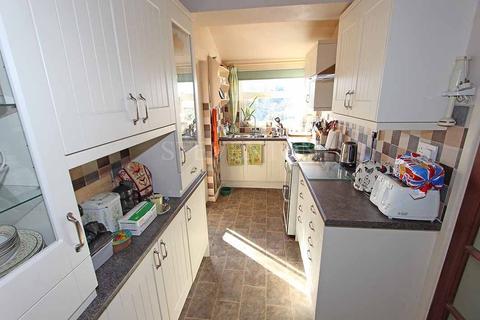 51 Birches Barn Avenue, Wolverhampton, WV3 7BT