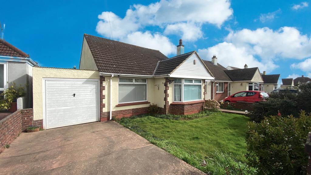 Preston Down Road Preston Paignton 3 bed detached bungalow £343,000