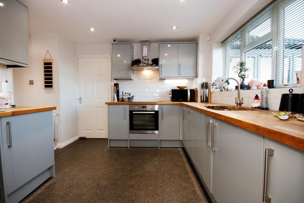 Blackthorn Way, Measham 4 bed detached house £330,000