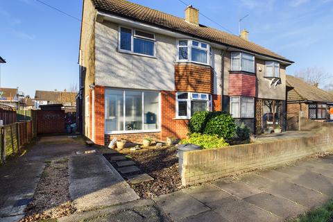 6 Cedar Avenue, Ruislip, HA4 6UH
