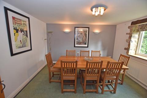 4 bedroom barn conversion for sale - Bilton Hall Drive, Harrogate, HG1 4DW