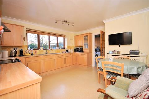3 bedroom detached bungalow for sale - Sopers Field, Chard, Somerset, TA20