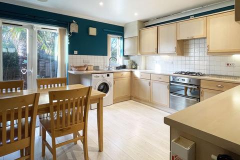 8, Maritime Court Haven Road, Exeter, EX2 8GP