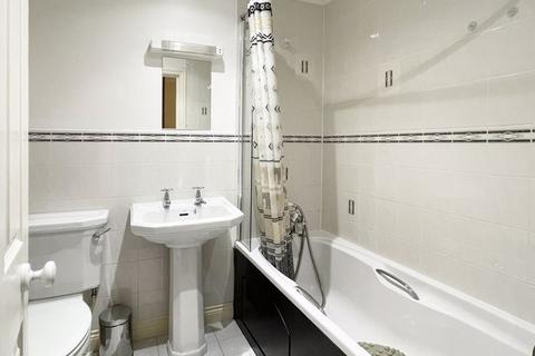 8, Maritime Court Haven Road, Exeter, EX2 8GP