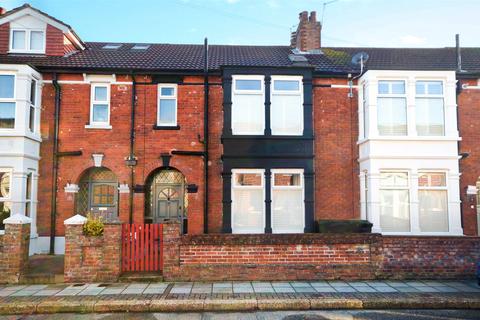 4 bedroom terraced house for sale - Myrtle Grove, Portsmouth, PO3