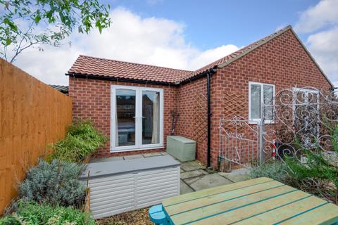 2a Central Avenue, Easingwold, York, YO61 3DH