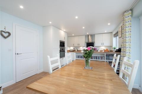 22 Longbridge Drive, Easingwold, York, YO61 3FH