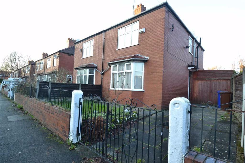 Russell Road, Whalley Range 3 bed semidetached house £260,000