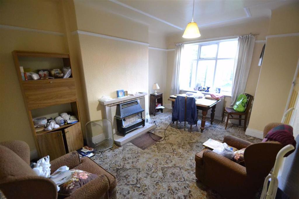 Russell Road, Whalley Range 3 bed semidetached house £260,000