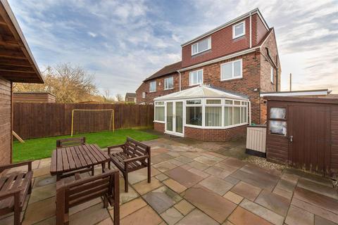 4 bedroom semi-detached house for sale - Taylor Avenue, Wideopen, Newcastle Upon Tyne