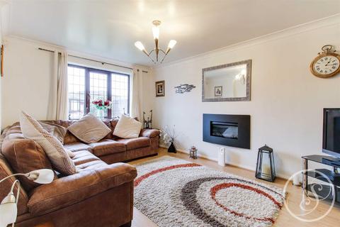1 Austhorpe Gardens, Leeds, LS15 8TF