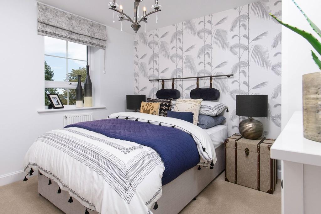 Fircroft 6 bed home double bedroom