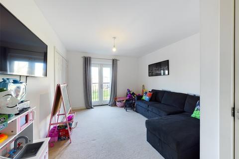 8 Awebridge Way, Gloucester, GL4 4FQ