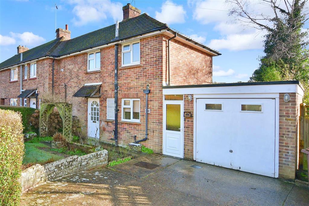 The Drive Uckfield East Sussex 2 Bed End Of Terrace House £330 000