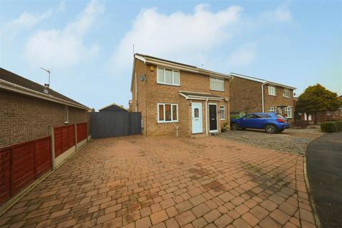 2 bedroom semi-detached house for sale - Evergreen Drive, Hull