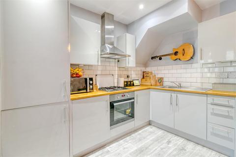 1 bedroom flat for sale - Burleigh Road, Enfield