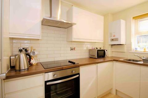 25, Bridgewater Court Grove Lane, Leeds, LS6 4AQ