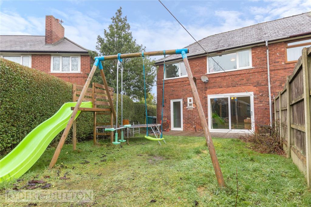 Amesbury Road, Blackley, Manchester, M9 3 bed semidetached house £