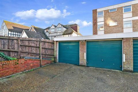 2 bedroom apartment for sale - Seabrook Road, Hythe, Kent