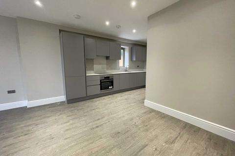 2 bedroom apartment to rent - Ballards Rise, South Croydon