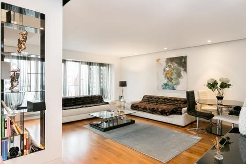 2 bedroom flat for sale - Bilton Towers, Great Cumberland Place, London, W1H