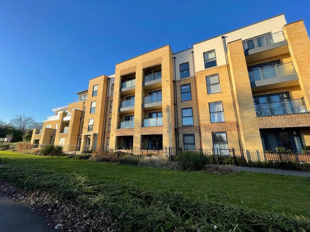 Sterling Square, Broad Lane, Bracknell, Berkshire, RG12 1 bed apartment