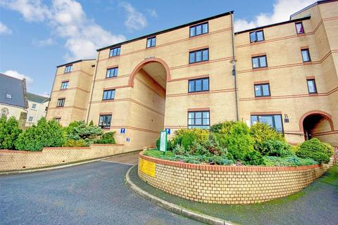 Flat 18, Alexandra Court Alexandra Road, Barnstaple, EX32 8AZ
