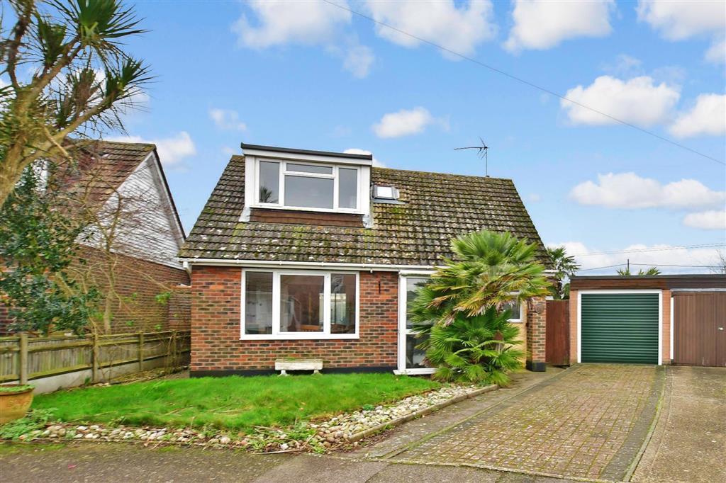 Glebelands, Ash, Canterbury, Kent 2 bed detached bungalow £330,000