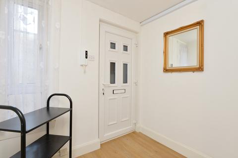 2 bedroom flat for sale - Longstone Street, Edinburgh EH14