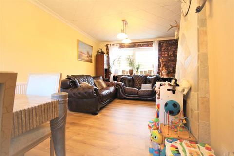 20 Highstead Crescent, Erith, DA8 3JD