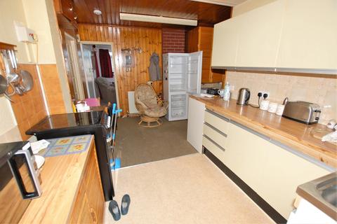 11 Links Crescent, St Marys Bay, Romney Marsh, TN29 0RS