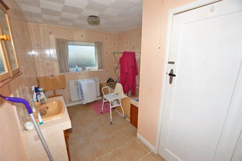 11 Links Crescent, St Marys Bay, Romney Marsh, TN29 0RS