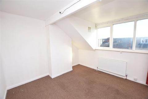 2 bedroom terraced house for sale - Westbourne Mount, Leeds, LS11