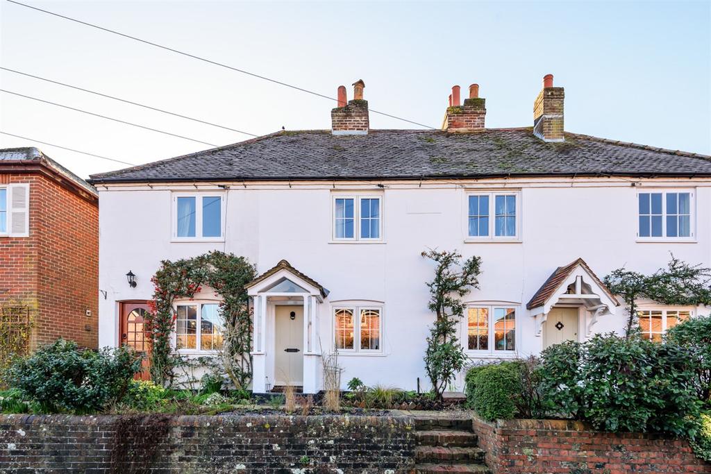 Long Copse Lane, Westbourne, Emsworth, PO10 2 bed terraced house £350,000