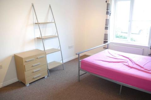 2 bedroom apartment to rent - St Lukes Court, Hatfield
