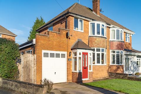 3 bedroom semi-detached house for sale - Western Avenue, Sedgley, West Midlands