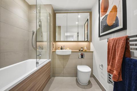 2 bedroom apartment for sale, New Union Wharf, London, E14